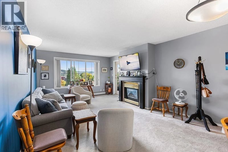#404 1638 6TH Avenue, Prince George, British Columbia, V2L3N6, Prince George, British Columbia — photo 1 of 5