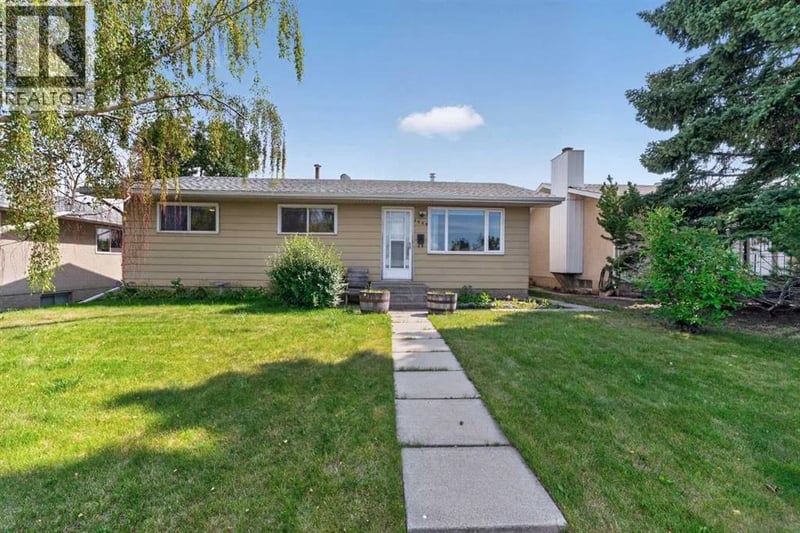 4639 Marbank Drive, Calgary, Alberta, T2A3H9, Calgary, Alberta — photo 1 of 5