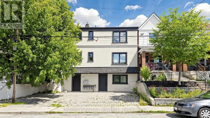 247 Prescott Avenue, Toronto (Weston-Pellam Park), Ontario, M6N3G9, Toronto (Weston-Pellam Park), Ontario — photo 1 of 5