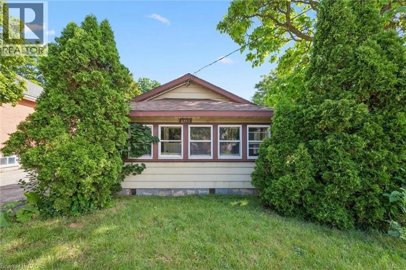 1267 HAMILTON Street, Cambridge, Ontario, N3H3G4, Cambridge, Ontario — photo 1 of 5
