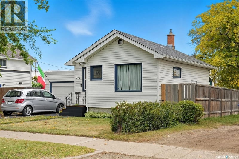 416 Taylor STREET W, Saskatoon, Saskatchewan, S7M0C8, Saskatoon, Saskatchewan — photo 1 of 5