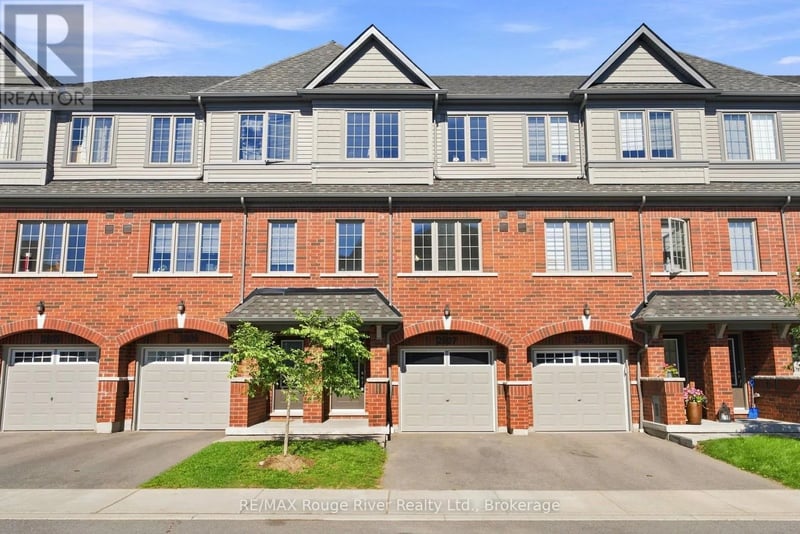 2607 Magdalen Path West, Oshawa (Windfields), Ontario, L1L0R6, Oshawa (Windfields), Ontario — photo 1 of 5