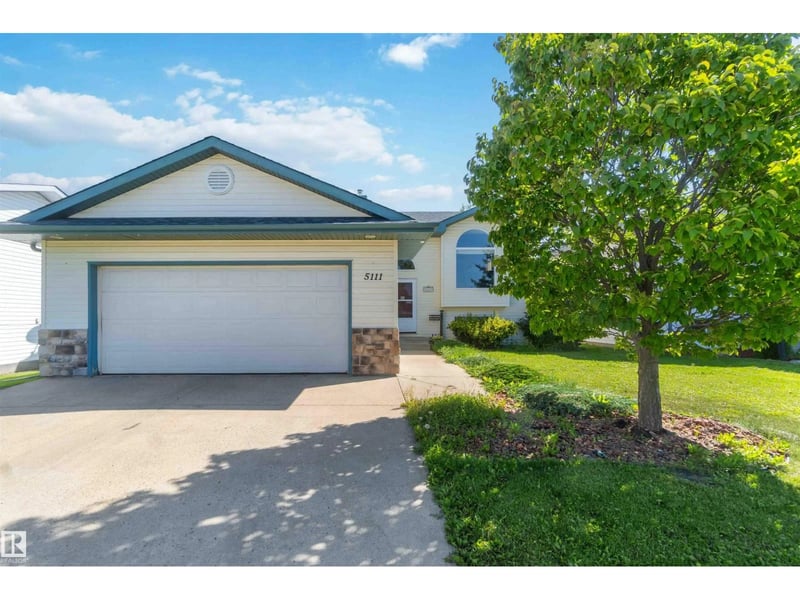 5111 52 ST, Legal, Alberta, T0G1L0, Legal, Alberta — photo 1 of 5