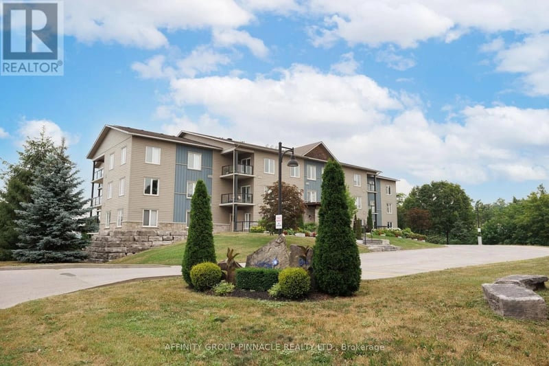 #105 94 Francis Street West, Kawartha Lakes (Fenelon Falls), Ontario, K0M1N0, Kawartha Lakes (Fenelon Falls), Ontario — photo 1 of 5