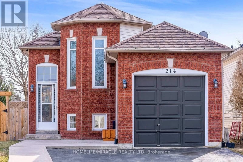 214 Dyer Drive, Wasaga Beach, Ontario, L9Z1E5, Wasaga Beach, Ontario — photo 1 of 5