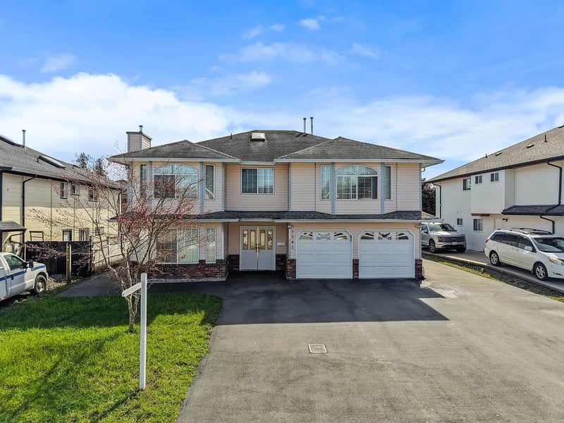 3542 GALIANO Drive, Abbotsford, British Columbia, V2T5R6, Abbotsford, British Columbia — photo 1 of 5