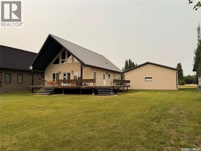 524 Vivian BAY, Coteau Rm No. 255, Saskatchewan, S0L0G0, Coteau Rm No. 255, Saskatchewan — photo 1 of 5