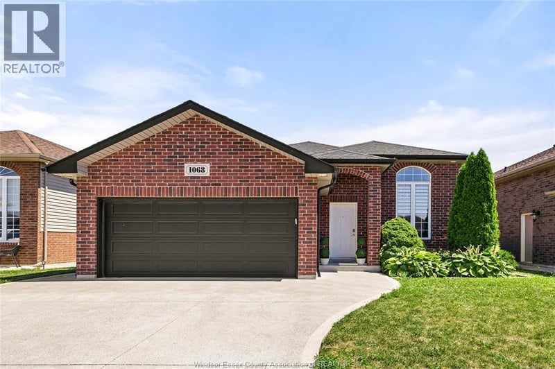 1068 THUNDERBAY Avenue, Windsor, Ontario, N8P0C1, Windsor, Ontario — photo 1 of 5