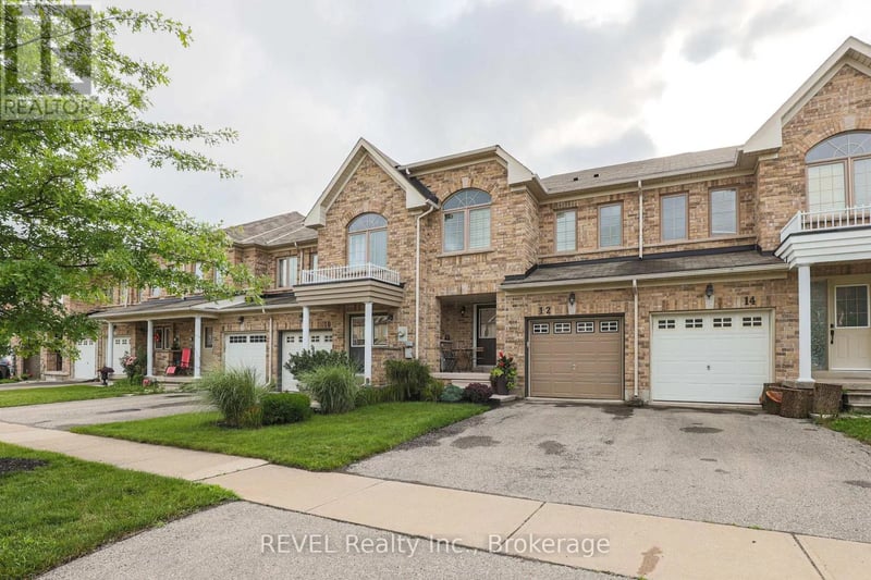 12 Colonel Lyall Street, St. Catharines (Secord Woods), Ontario, L2P0B1, St. Catharines (Secord Woods), Ontario — photo 1 of 5