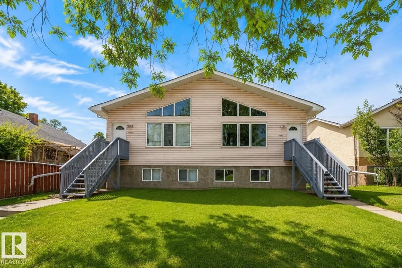 12041/43 67 ST NW NW, Edmonton, Alberta, T5B1M4, Edmonton, Alberta — photo 1 of 5