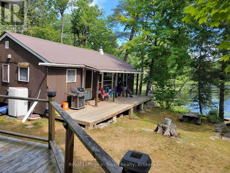 20 SR404 Severn River, Muskoka Lakes (Wood (Muskoka Lakes)), Ontario, L0K1E0, Muskoka Lakes (Wood (Muskoka Lakes)), Ontario — photo 1 of 5