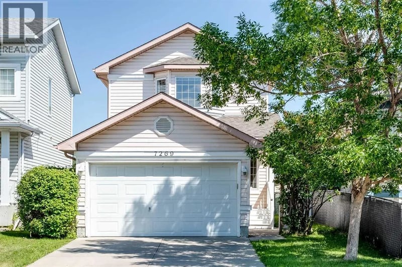 7269 Laguna Way Northeast, Calgary, Alberta, T1Y7C9, Calgary, Alberta — photo 1 of 5