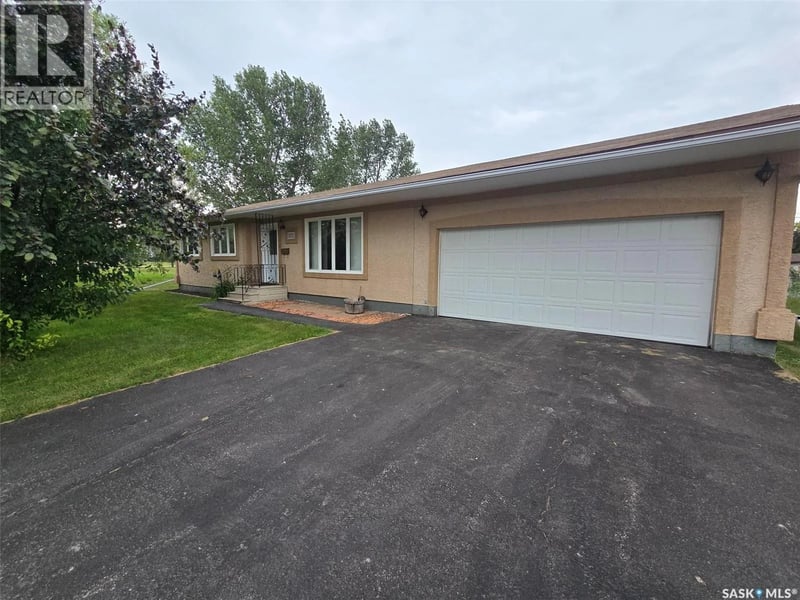 171 Lowestoft STREET, Grayson, Saskatchewan, S0A1E0, Grayson, Saskatchewan — photo 1 of 5