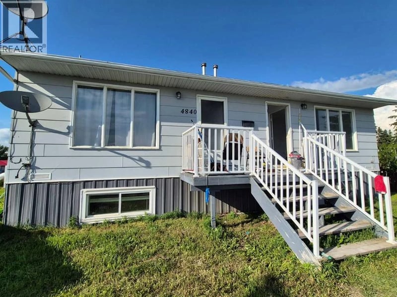 4848 49 Avenue, Irma, Alberta, T0B2H0, Irma, Alberta — photo 1 of 5