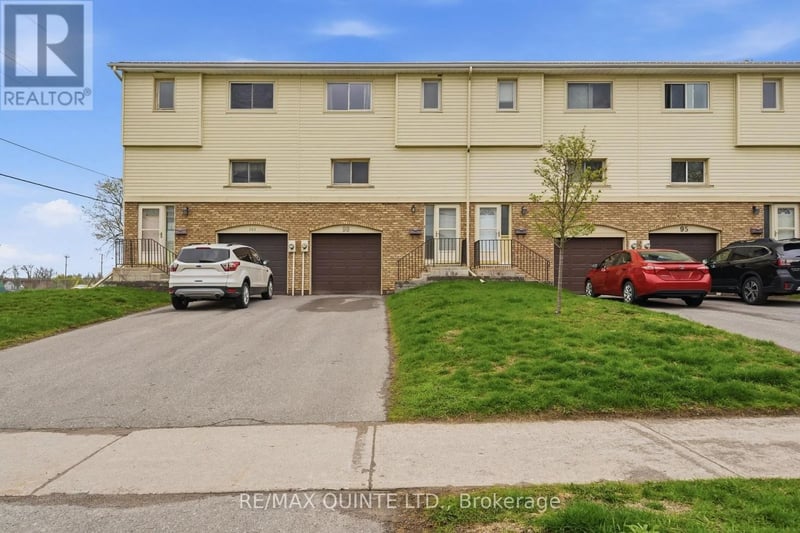 #2 99 Dunnett Boulevard, Belleville (Belleville Ward), Ontario, K8P4M7, Belleville (Belleville Ward), Ontario — photo 1 of 5