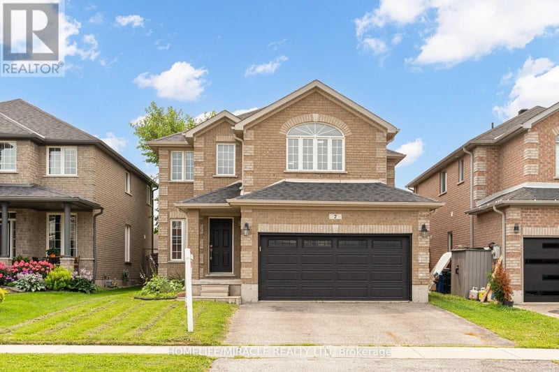 7 Empire Drive, Barrie (Innis-Shore), Ontario, L4N0Y9, Barrie (Innis-Shore), Ontario — photo 1 of 5