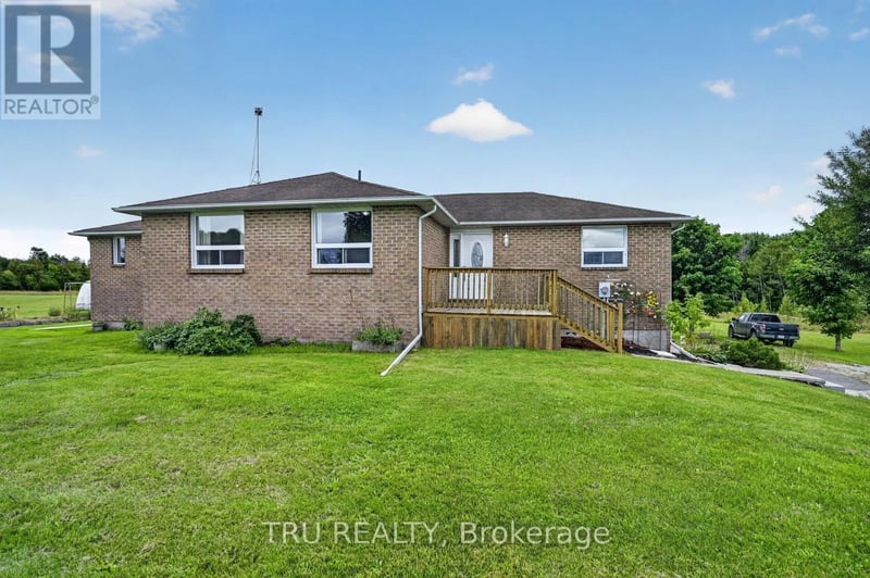 123 Hard Island Road, Athens, Ontario, K0E1B0, Athens, Ontario — photo 1 of 5