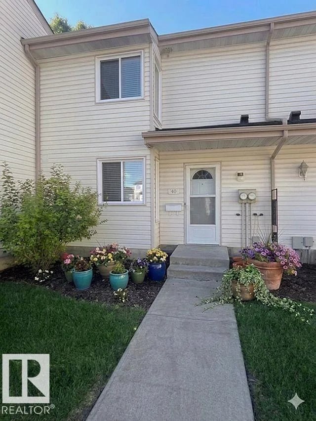 #40 2024 57 ST NW, Edmonton, Alberta, T6L2Z3, Edmonton, Alberta — photo 1 of 5