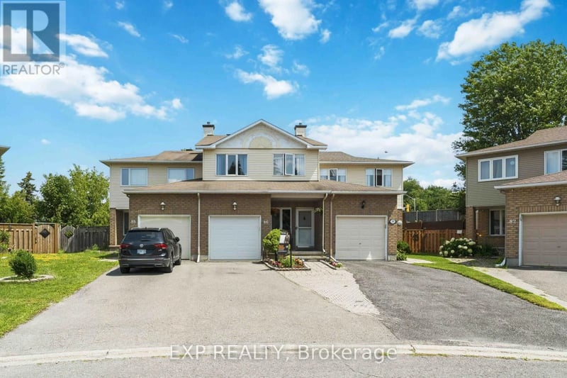 86 Scarlet Court, Ottawa, Ontario, K1T3R6, Ottawa, Ontario — photo 1 of 5