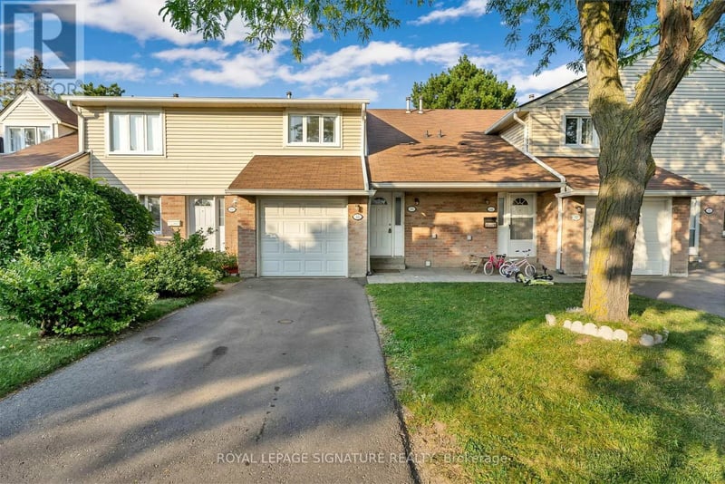 #33 2079 The Collegeway Road, Mississauga (Erin Mills), Ontario, L5L3M1, Mississauga (Erin Mills), Ontario — photo 1 of 5