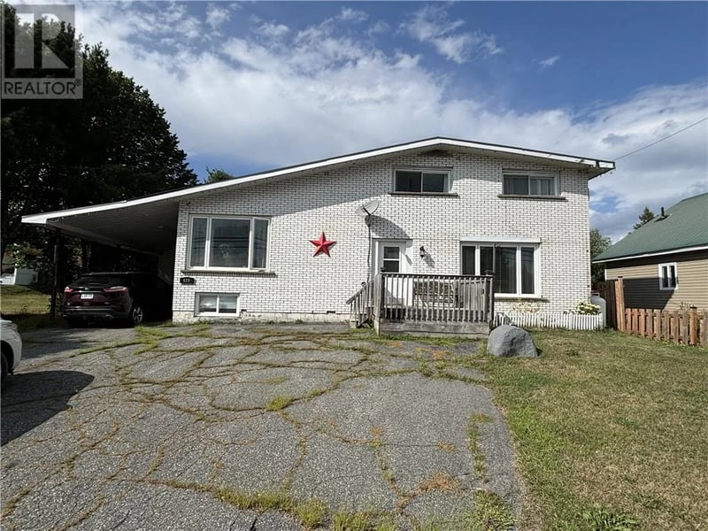 629 HWY 64, Alban, Ontario, P0M1A0, Alban, Ontario — photo 1 of 5