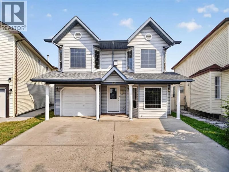 285 Fresno Place Northeast, Calgary, Alberta, T1Y6Y3, Calgary, Alberta — photo 1 of 5