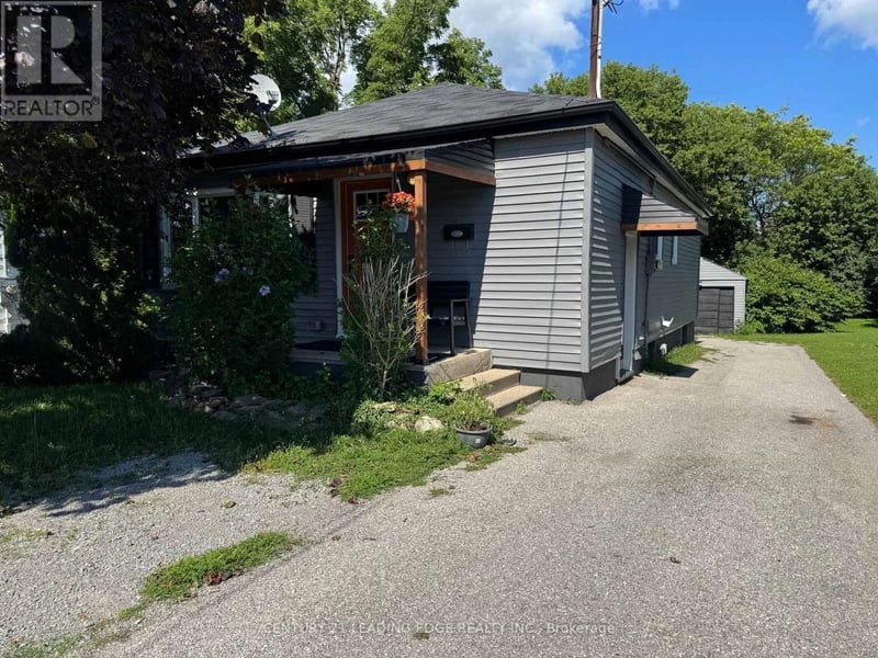 293 Oshawa Boulevard North, Oshawa (O'Neill), Ontario, L1G5T2, Oshawa (O'Neill), Ontario — photo 1 of 5