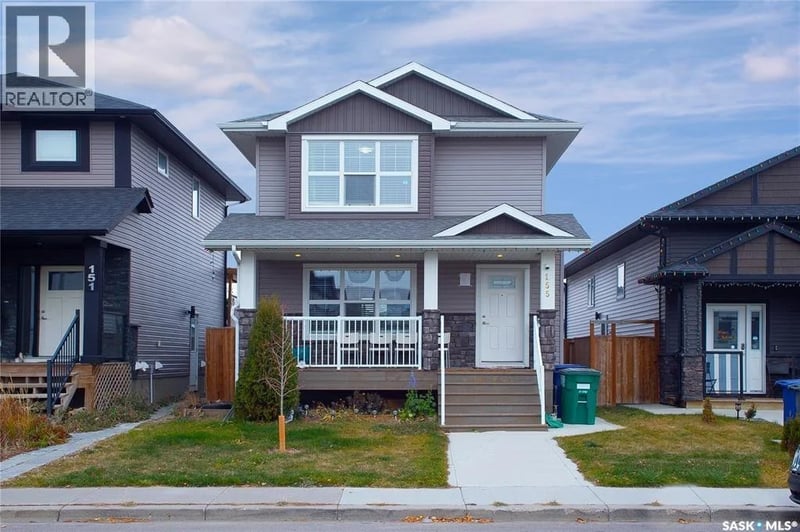 155 Marlatte CRESCENT, Saskatoon, Saskatchewan, S7W0T1, Saskatoon, Saskatchewan — photo 1 of 5