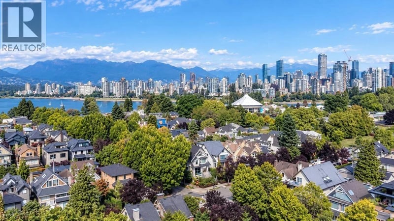 1346 WALNUT Street, Vancouver, British Columbia, V6J3R3, Vancouver, British Columbia — photo 1 of 5