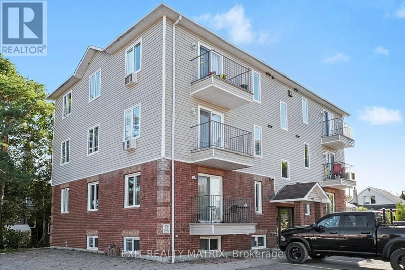 #100A 902 Notre Dame Street, Russell, Ontario, K0A1W0, Russell, Ontario — photo 1 of 5