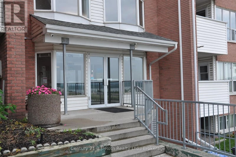 #416 126 Bell Farm Road, Barrie (Alliance), Ontario, L4M6J3, Barrie (Alliance), Ontario — photo 1 of 5