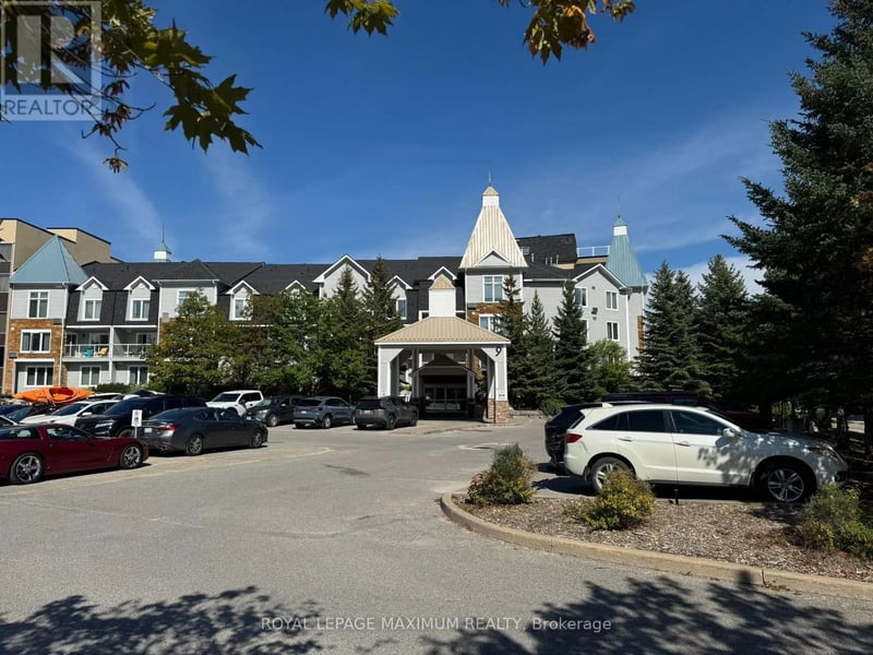 #6112/6114 9 Harbour Street, Collingwood, Ontario, L9Y5B5, Collingwood, Ontario — photo 1 of 5