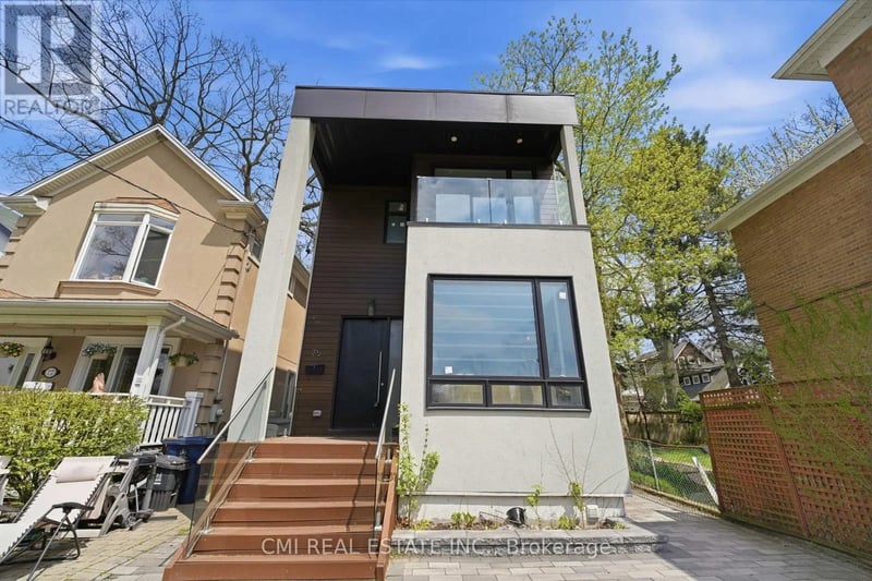 75 Kenilworth Avenue, Toronto (The Beaches), Ontario, M4L3S4, Toronto (The Beaches), Ontario — photo 1 of 5