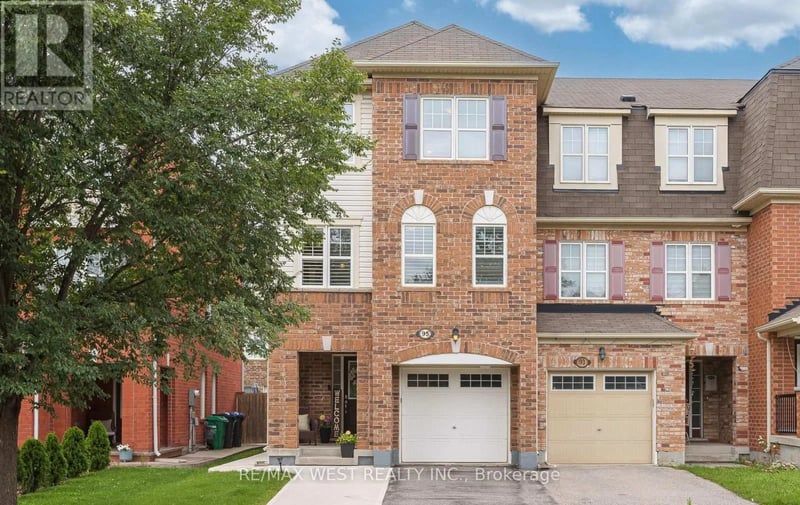 95 McCleave Crescent, Brampton (Fletcher's West), Ontario, L6Y4Y9, Brampton (Fletcher's West), Ontario — photo 1 of 5