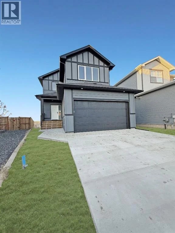 951 41 Avenue North, Lethbridge, Alberta, T1H7G9, Lethbridge, Alberta — photo 1 of 5