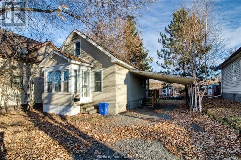379 Ontario Street, Greater Sudbury, Ontario, P3E4K3, Greater Sudbury, Ontario — photo 1 of 5
