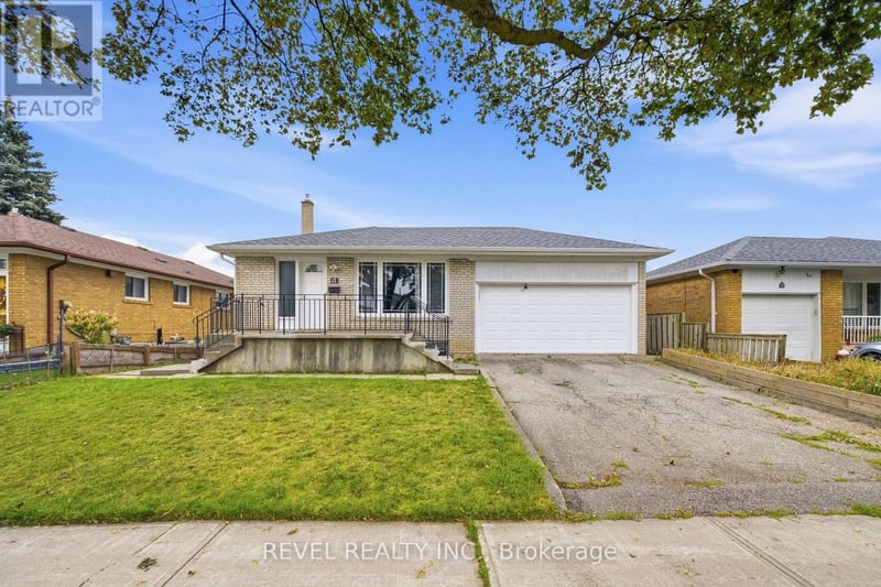 17 Amberjack Boulevard, Toronto (Woburn), Ontario, M1H2J2, Toronto (Woburn), Ontario — photo 1 of 5