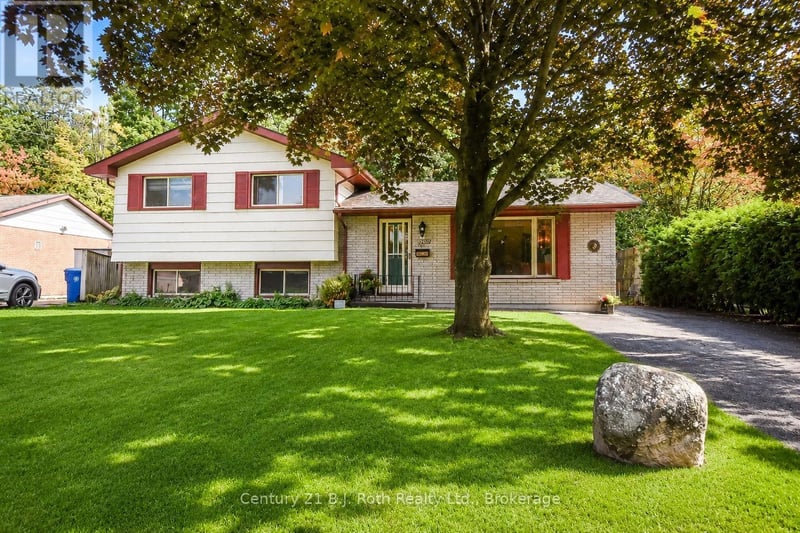 299 Bay Street, Orillia, Ontario, L3V3X2, Orillia, Ontario — photo 1 of 5