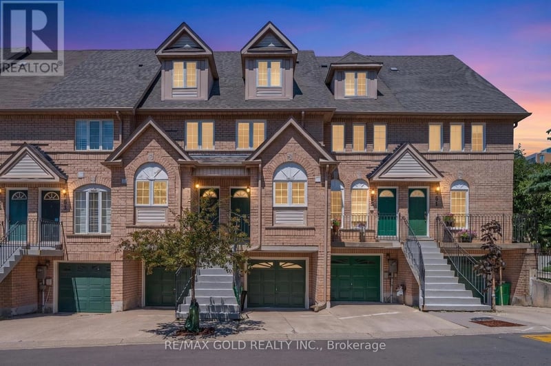 #53 80 Strathaven Drive, Mississauga (Hurontario), Ontario, L5R3V9, Mississauga (Hurontario), Ontario — photo 1 of 5