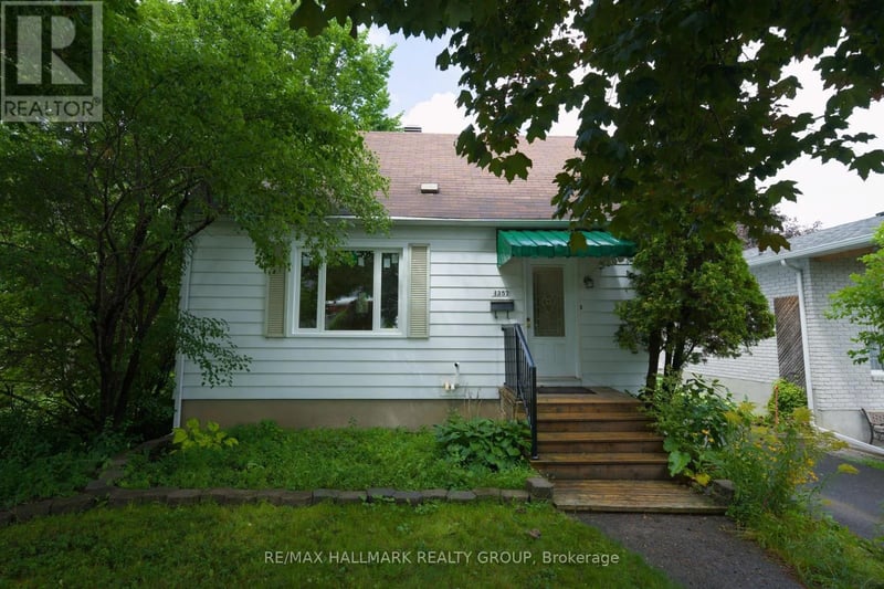 1357 Raven Avenue, Ottawa, Ontario, K1Z7Y3, Ottawa, Ontario — photo 1 of 5