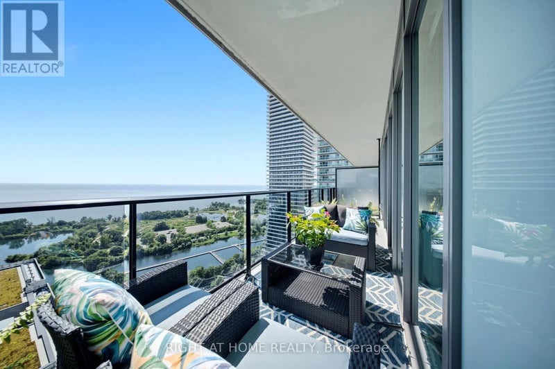 #2605 70 Annie Craig Drive, Toronto (Mimico), Ontario, M8V0G2, Toronto (Mimico), Ontario — photo 1 of 5