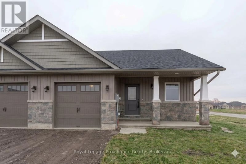 123 Farrington Crescent, Prince Edward County (Picton Ward), Ontario, K0K2T0, Prince Edward County (Picton Ward), Ontario — photo 1 of 5