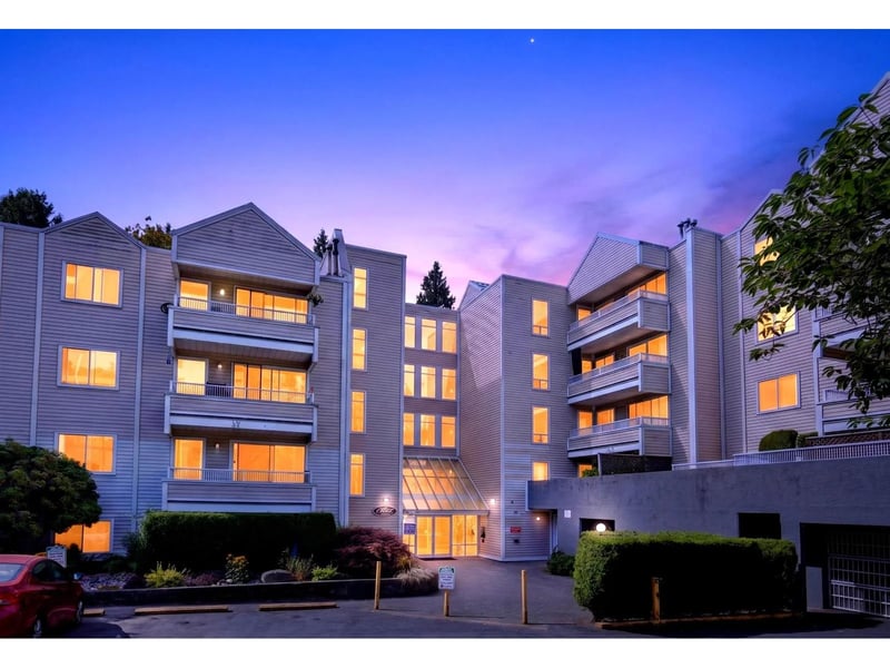 #505 9644 134 Street, Surrey, British Columbia, V3T5M3, Surrey, British Columbia — photo 1 of 5