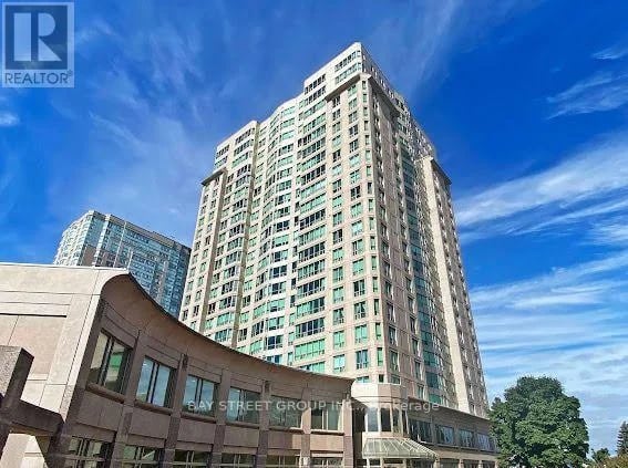 #510 18 Lee Centre Drive, Toronto (Woburn), Ontario, M1H3H5, Toronto (Woburn), Ontario — photo 1 of 5