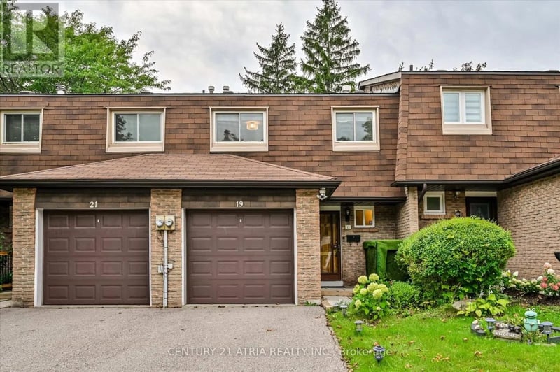 19 Aspenwood Drive, Toronto (Hillcrest Village), Ontario, M2H3E1, Toronto (Hillcrest Village), Ontario — photo 1 of 5