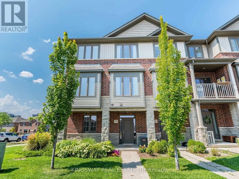 279 Skinner Road North, Hamilton (Waterdown), Ontario, L8B1W5, Hamilton (Waterdown), Ontario — photo 1 of 5