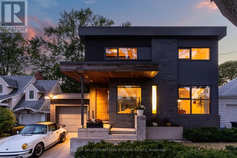 28 Beaucourt Road, Toronto (Stonegate-Queensway), Ontario, M8Y3G2, Toronto (Stonegate-Queensway), Ontario — photo 1 of 5