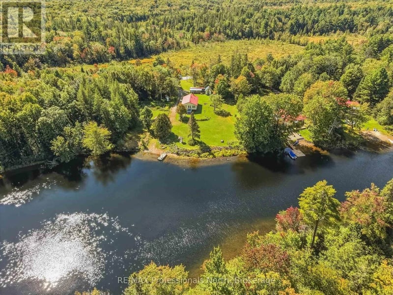 1035 Sherwood Forest Road, Bracebridge, Ontario, P1L1X3, Bracebridge, Ontario — photo 1 of 5
