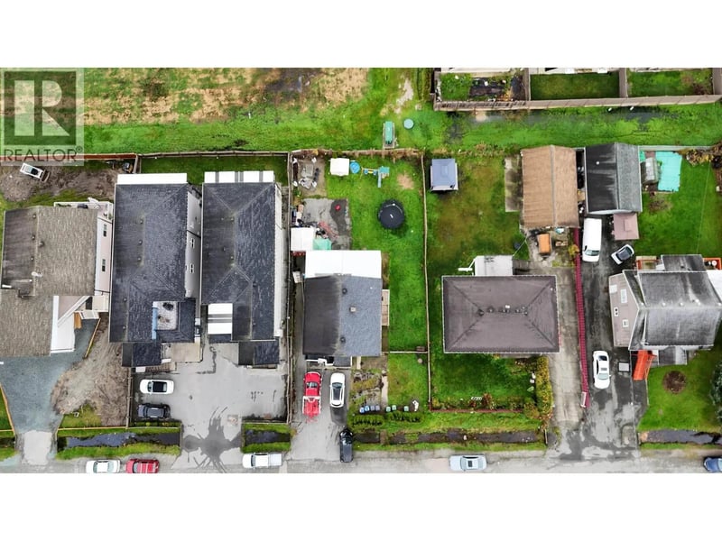 347 PEMBINA Street, New Westminster, British Columbia, V3M5J5, New Westminster, British Columbia — photo 1 of 5