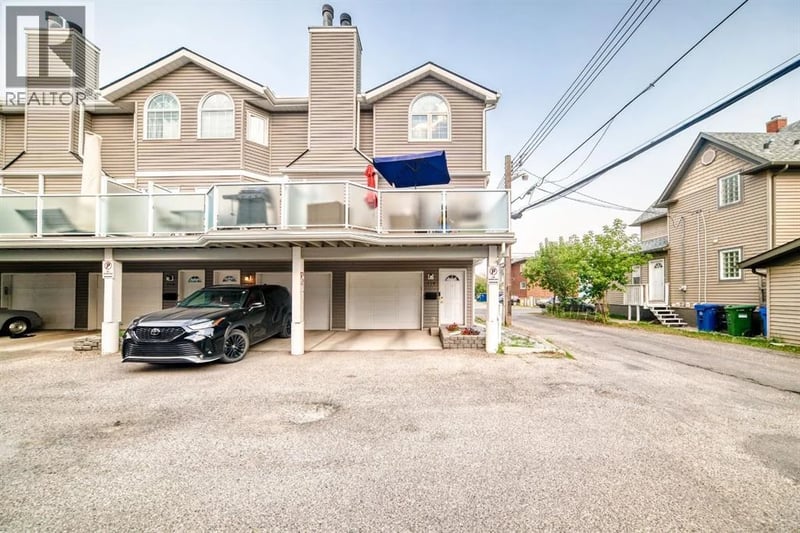 1607 11 Avenue Southwest, Calgary, Alberta, T3C0N3, Calgary, Alberta — photo 1 of 5